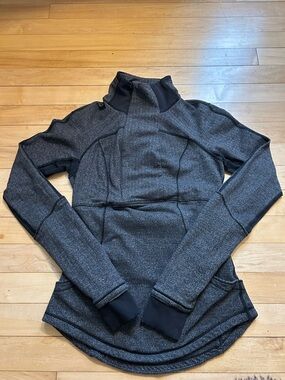 Lululemon base runner half zip